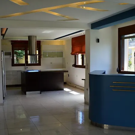 Gold Luxury * Ialysos (Rhodes)